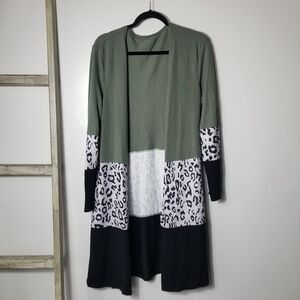 NWOT WOMEN'S LONG CARDIGAN SIZE MEDIUM